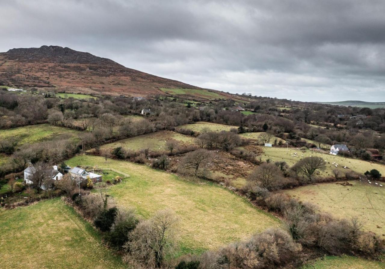 Penrhiw - A Country Cottage With Mountain Views Newport (Pembrokeshire) Exterior foto